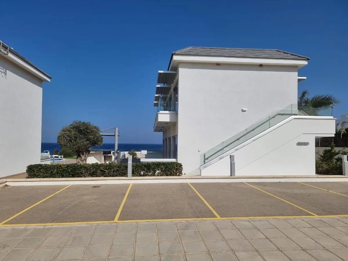 Ocean Suites Luxury Apartments Protaras