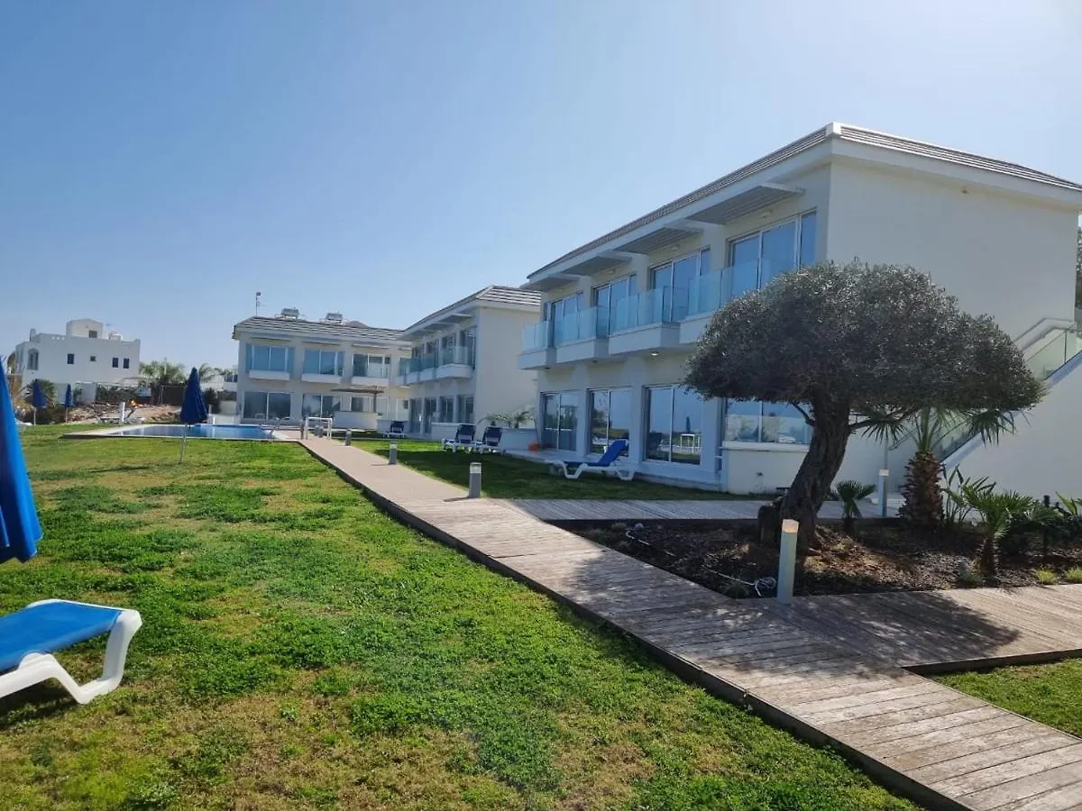 Ocean Suites Luxury Apartments Protaras